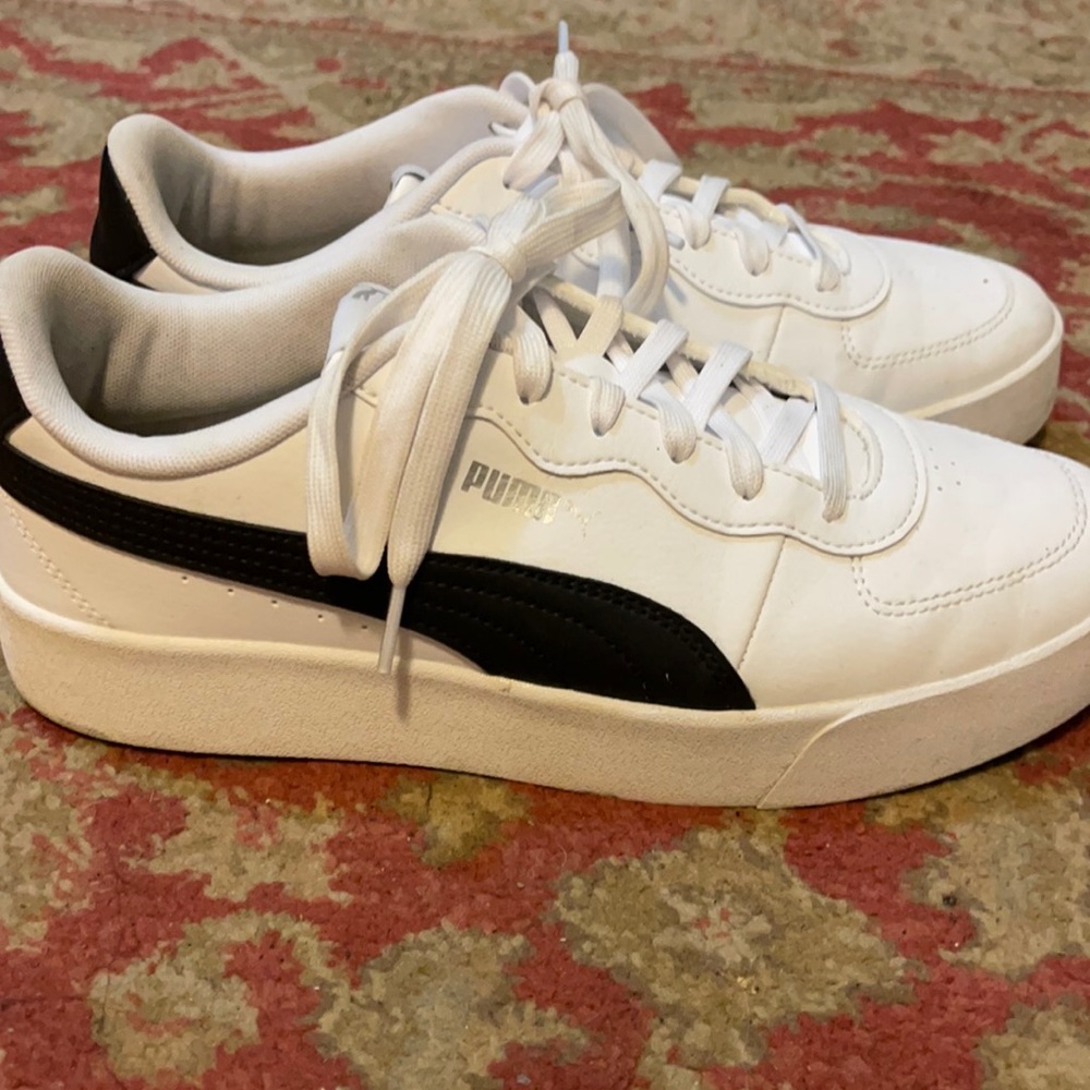 Puma sneakers